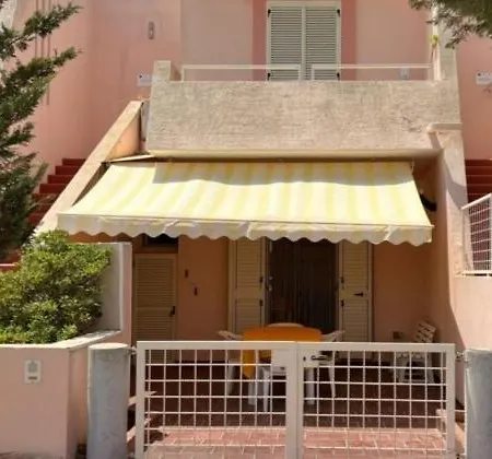 Le Conchiglie Di Cesavi Lido Marini
